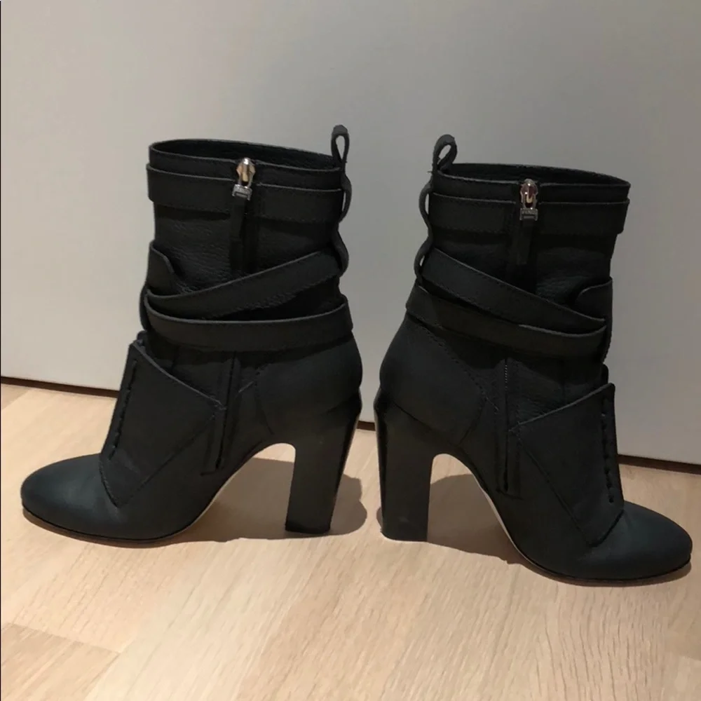 Fendi Black Women's Ankle Boots - Picture 3 of 8